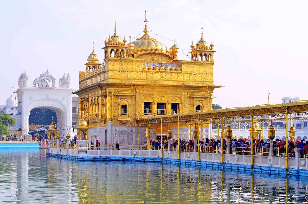 Best Golden Temple Pick Up Lines And Rizz